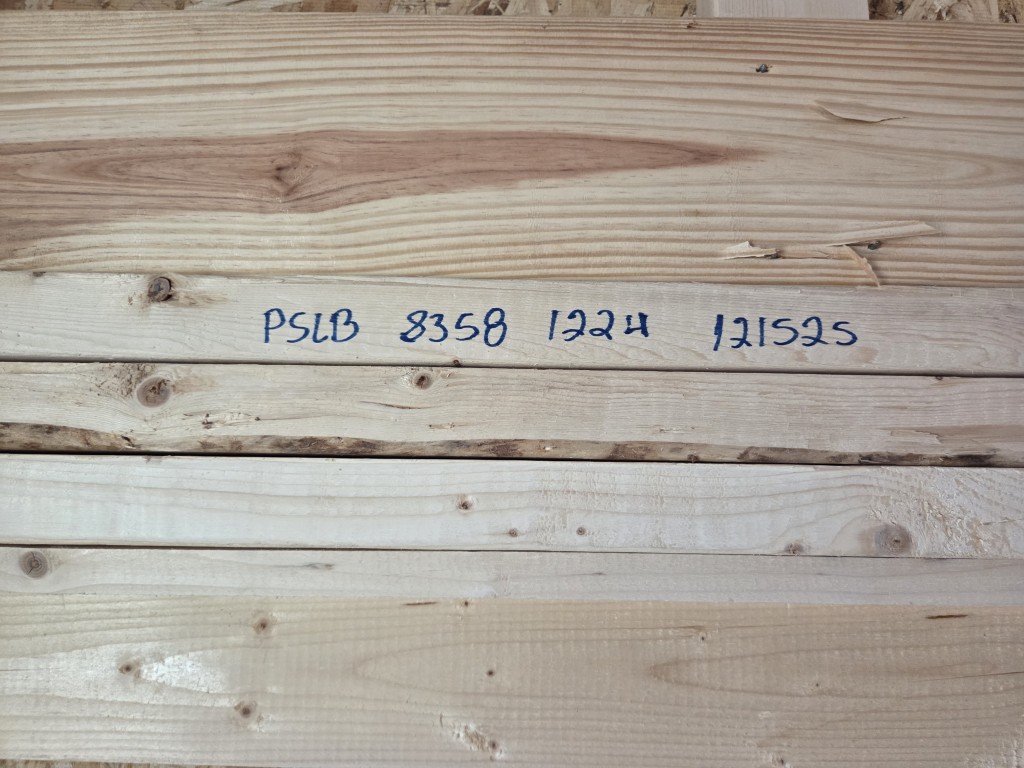 Side Lofted Barn