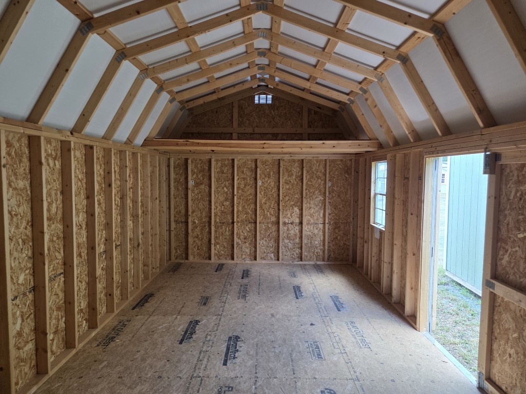 Side Lofted Barn