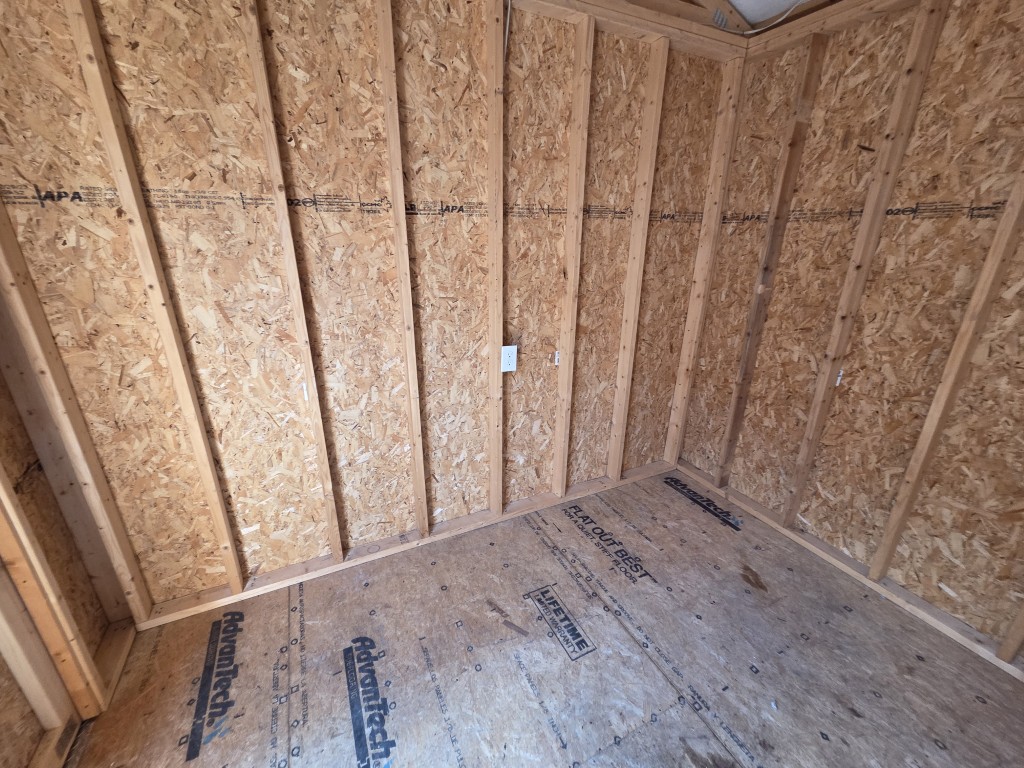 Garden Shed X USED