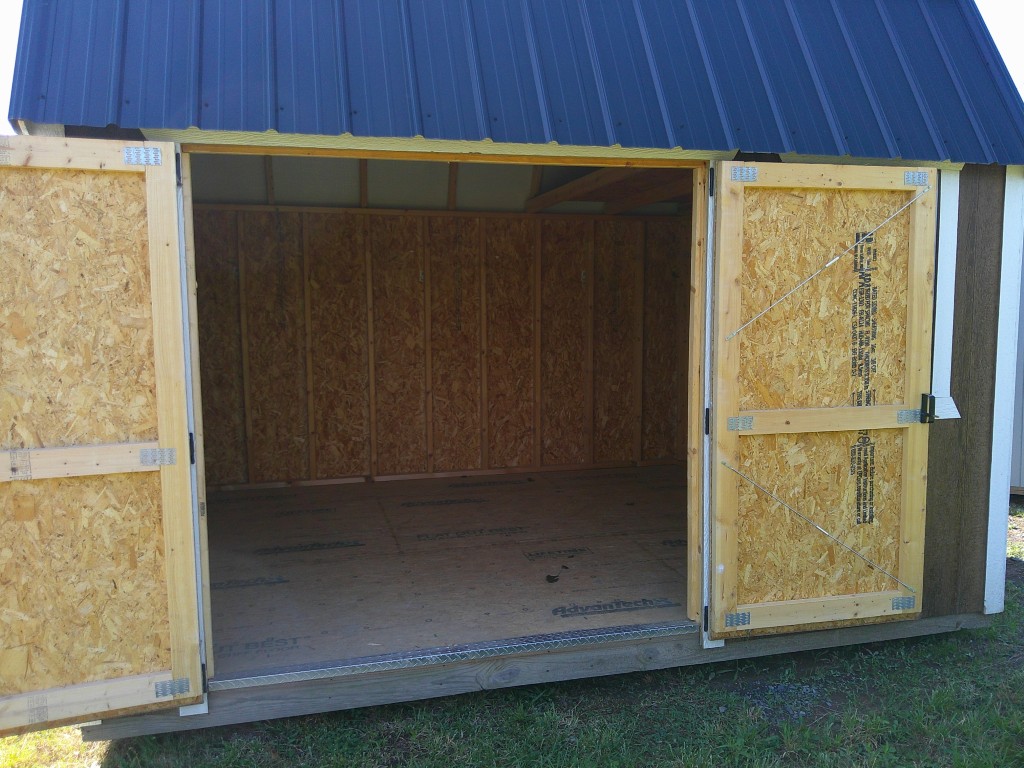 Side Lofted Barn