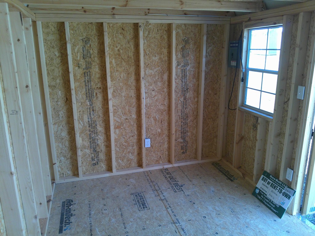 Side Lofted Barn