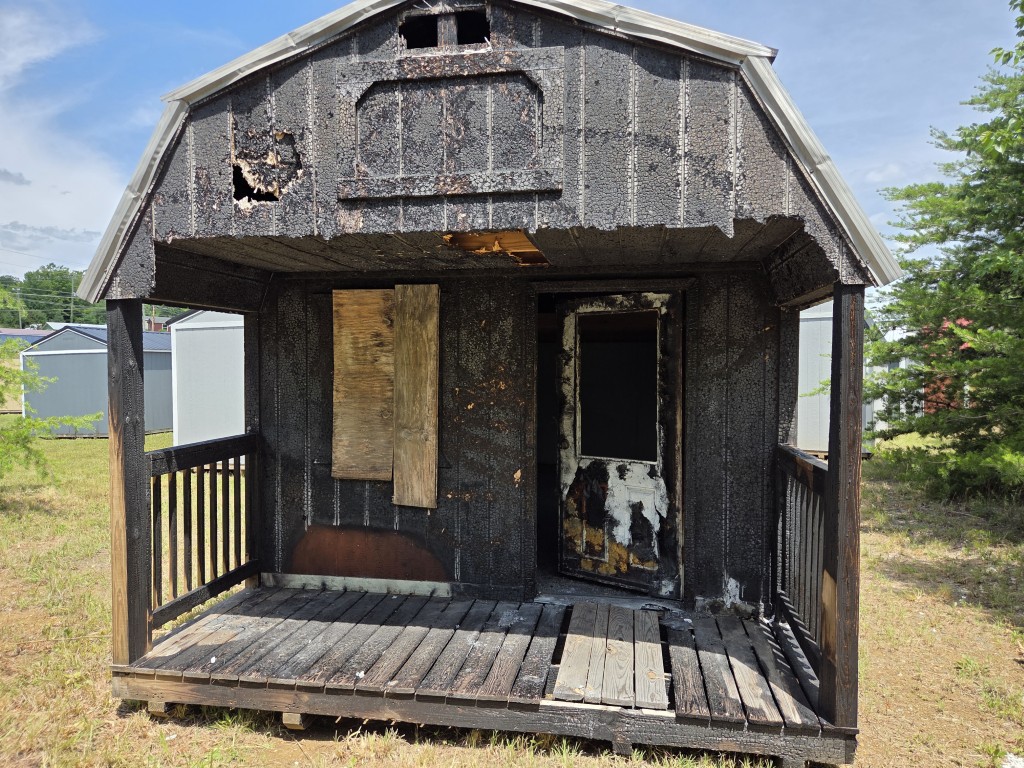 Burned Lofted Cabin (Project) Burned Lofted Cabin (Project)