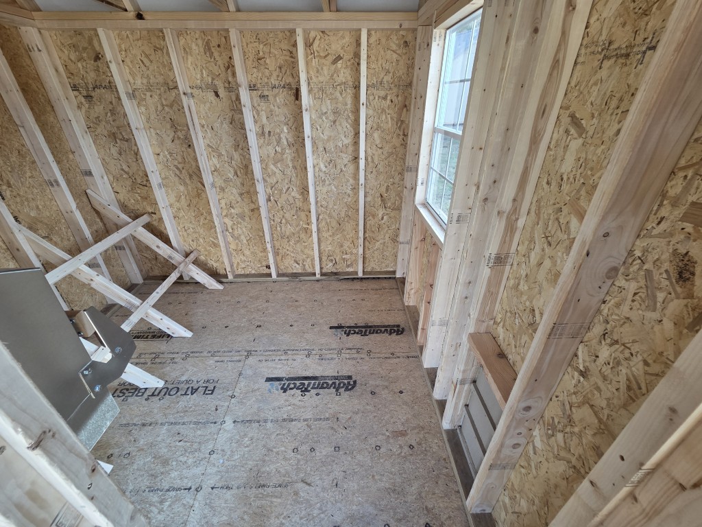 Lofted Barn Chicken Coop: Combo